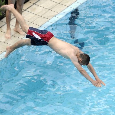 Всички райони на Варна ще имат басейни