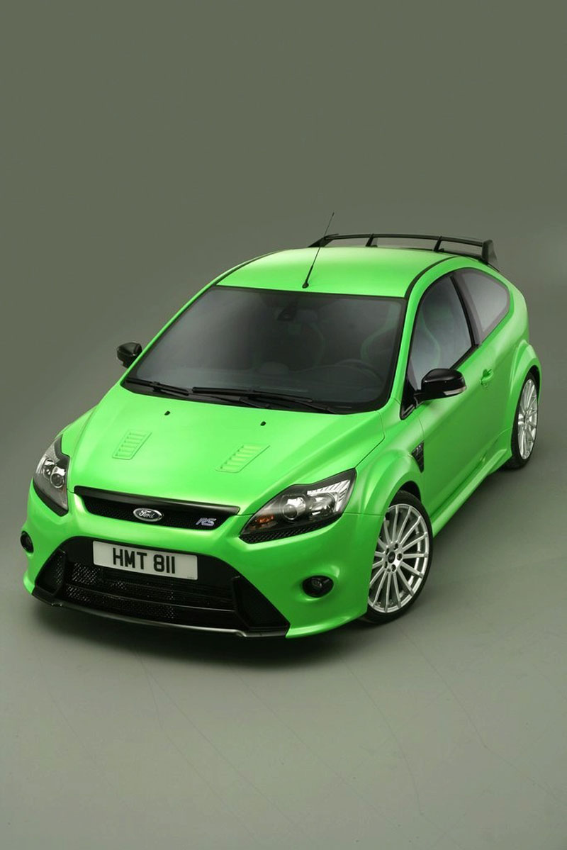 Над 1000 поръчки за ”безценния” Focus RS