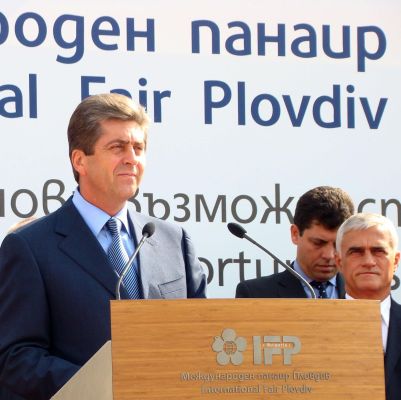 Първанов: Станишев, кажи си за скъпия газ