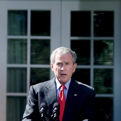 Буш: Спасихме икономиката