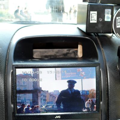 По 100 акта на ден за шофьори, заснети с камери в София