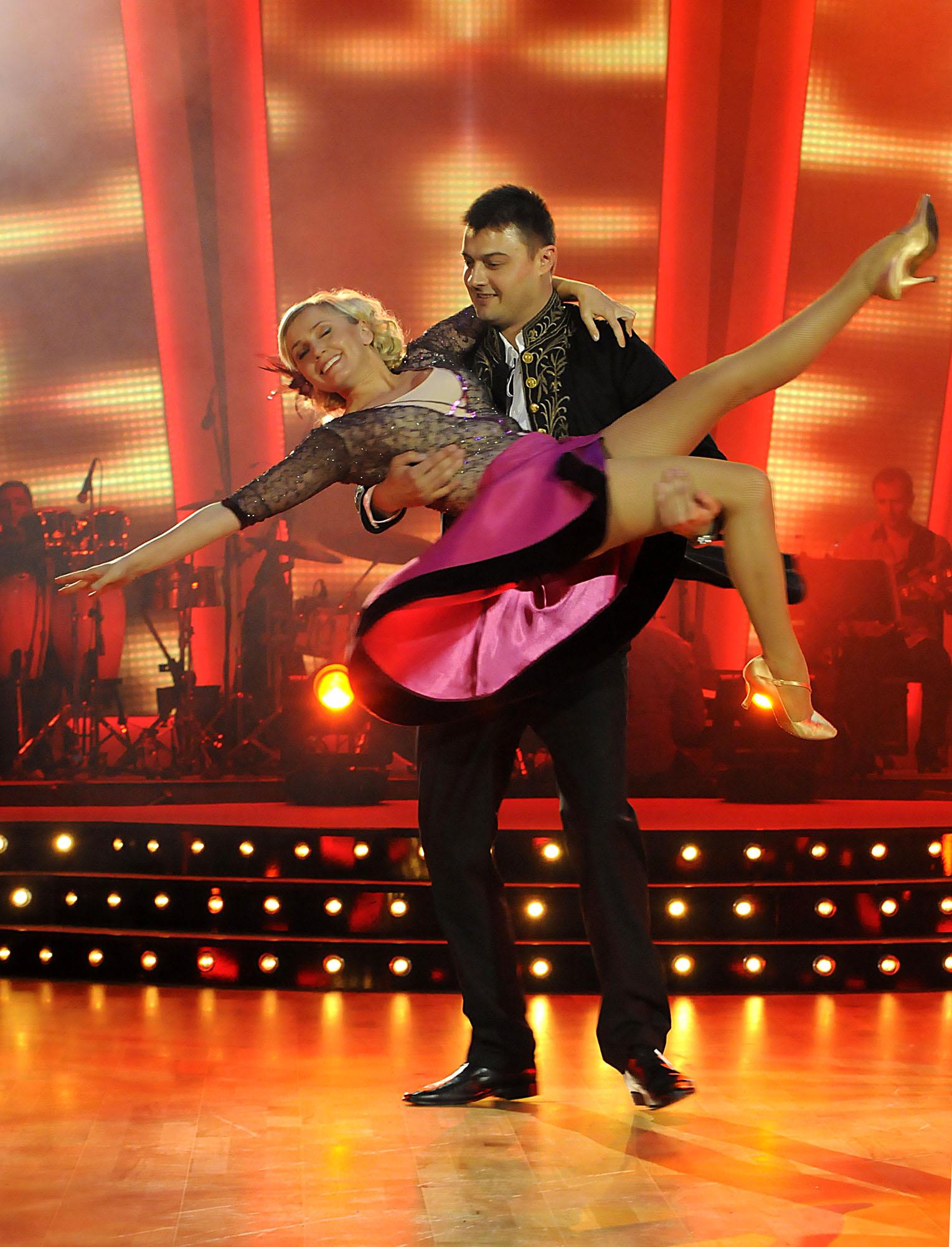 Николай Бареков и Елена Йончева в Dancing stars