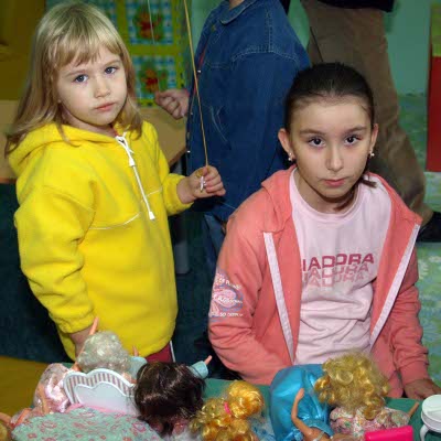 Ново проучване показва, че малките госпожици се вълнуват от външния си вид от ранна възраст