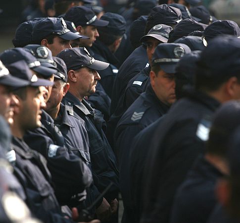 Всеки пети полицай не може да пробяга 800 м