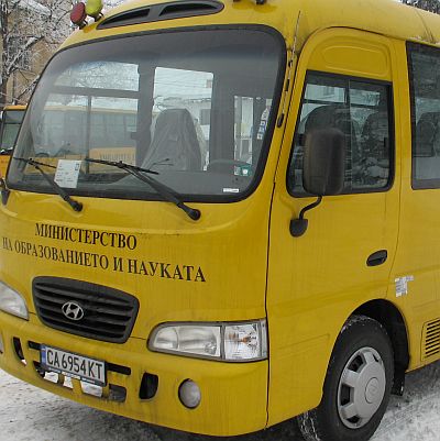 Всички училищни автобуси са проверени