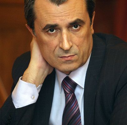 Хазната се изпразва