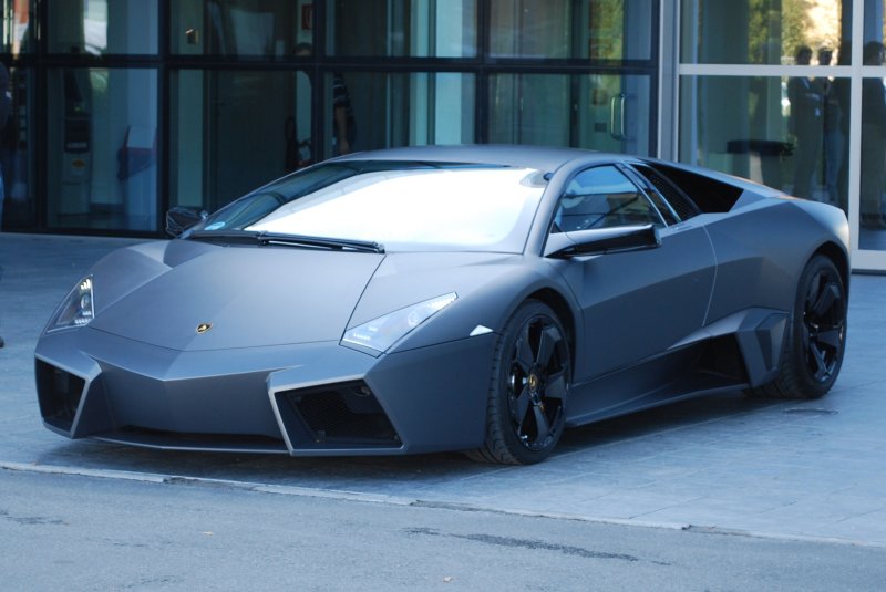 Последното Lamborghini Reventon отиде във Великобритания