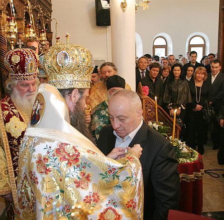 Г.Гергов ляга и става със 100 млн. кредит