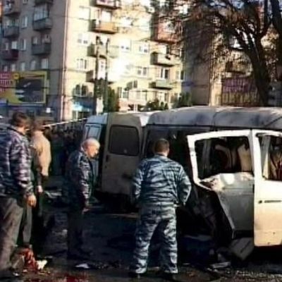 Петима загинаха при експлозии в Грозни