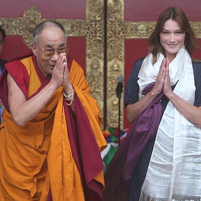 Далай Лама и Карла Бруни, първата дама на Франция, вече имаха среща през август