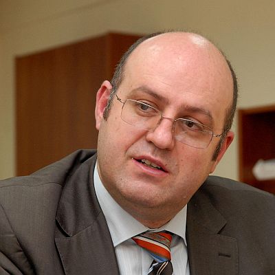 Уволниха шефа на железничарите