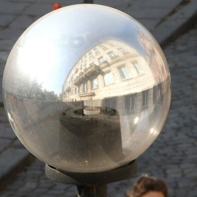 Бургаска община грейва със светодиодни лампи