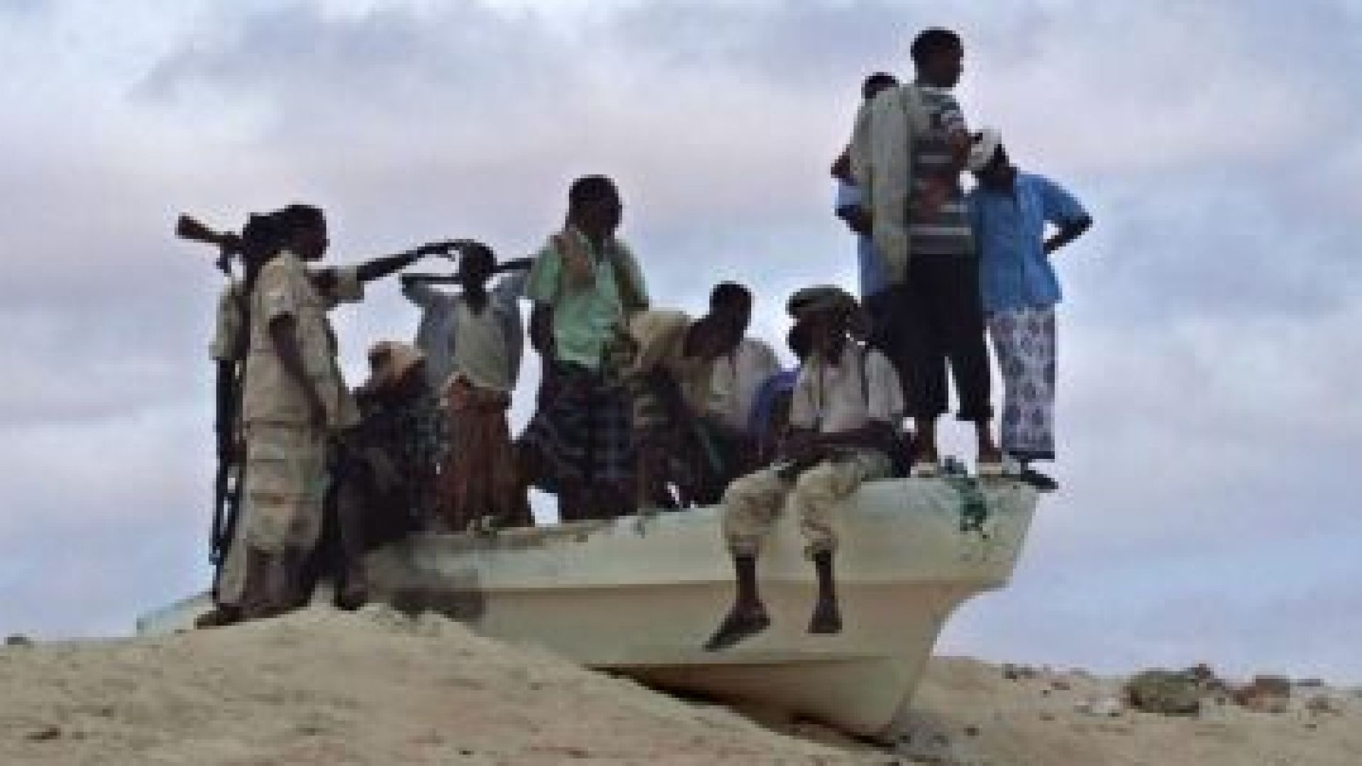 Пирати взеха за заложници шестима руски моряци