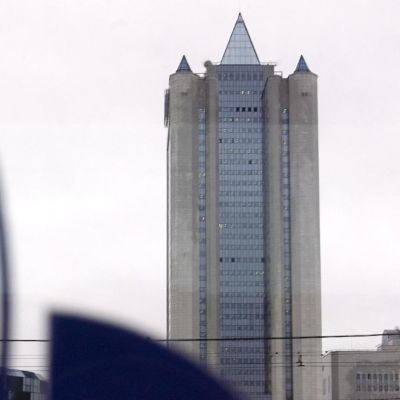 Поход срещу небостъргач на ”Газпром”