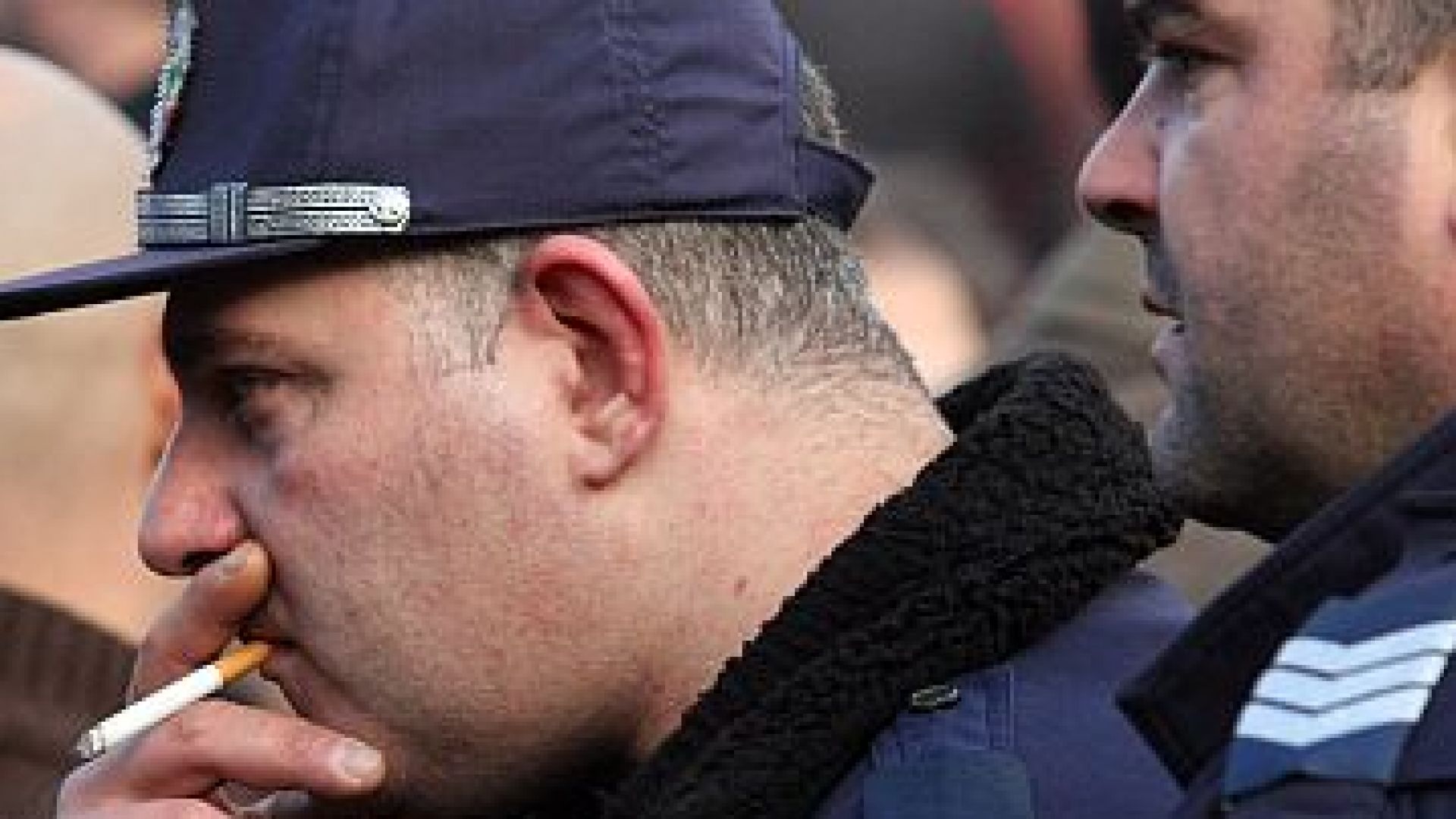 Коледните бонуси на полицаите ще са по 100 лева защото