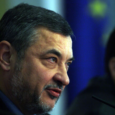 Атакуваха с коктейл „Молотов” телевизия „Скат”