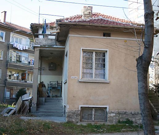 Къщата на убитата Михаела Баракова в Плевен