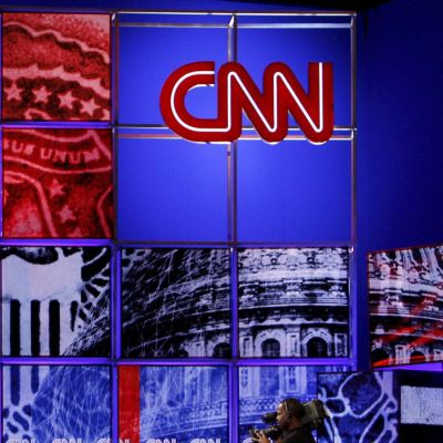 Световният медиен гигант CNN отделя значително място на изложбата на Евгения Максимова