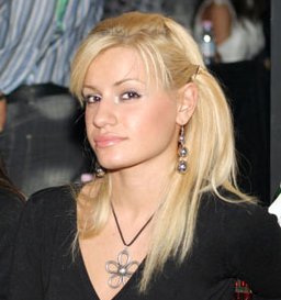 Екс адреналинката Яна: Жената се влюбва с мисълта за брак