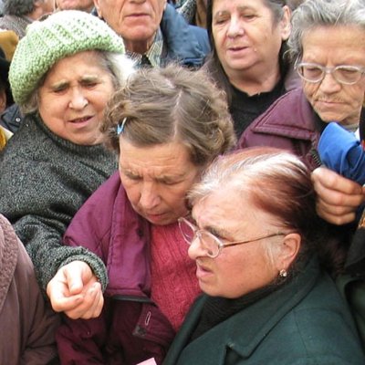 Според статистиката обаче в България живеем най-малко от страните в ЕС