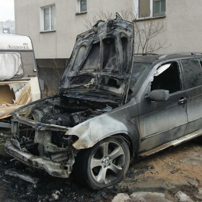Отвличания, смърт, взривени джипове, ченгета...