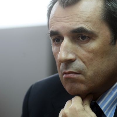 Отрязаха заложните къщи от сделки с имоти