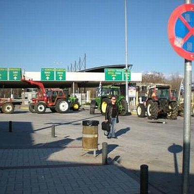 Движението през ГКПП Кулата е възобновено