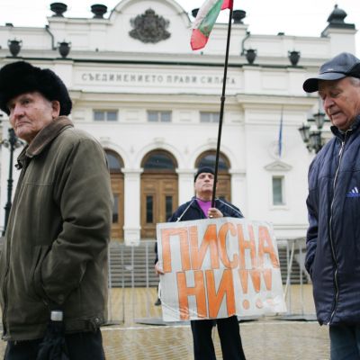 Протестът срещу властта утихва
