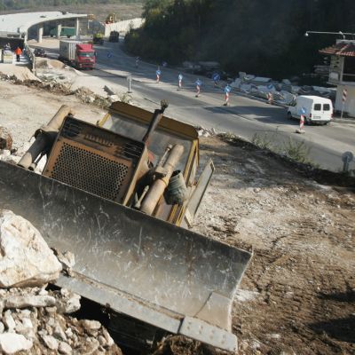 На 4-и февруари ще бъдат отворени ценовите оферти за строителството на ЛОТ 2 на АМ „Тракия”, съобщи министър Росен Плевнелиев