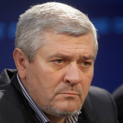 Премиерът крие истината за бонусите, заяви депутатът Ваньо Шарков