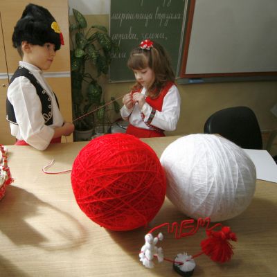 ”Баба Марта” е един от най-почитаните български обичаи