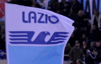 УЕФА глобява и Лацио за расизъм