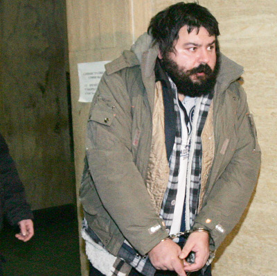 Обвинен в убийство: Не аз, брат-близнак уби приятелката ми