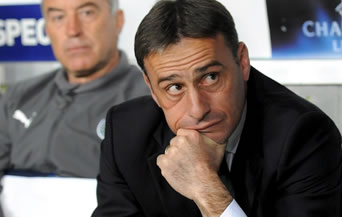Селекционерът на Португалия Пауло Бенто обяви разширения си състав за Евро 2012