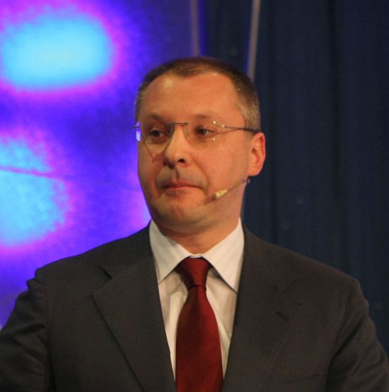 Станишев репетирал дебати в ”Младост”