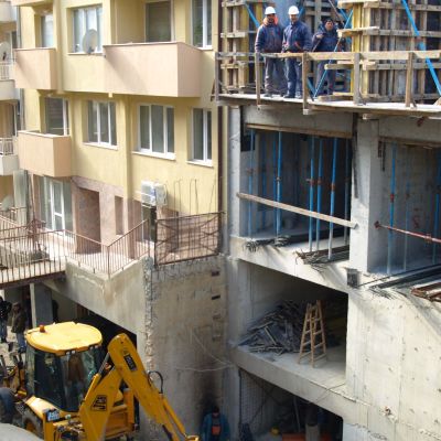 Кристалина Георгиева призова да се провери колко надежден е контролът при строителството
