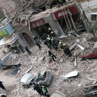 След 10 г. делото за срутената сграда на ”Алабин” буксува