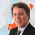 Денис Абът отбеляза, че не вижда риск страната ни да загуби европейски пари