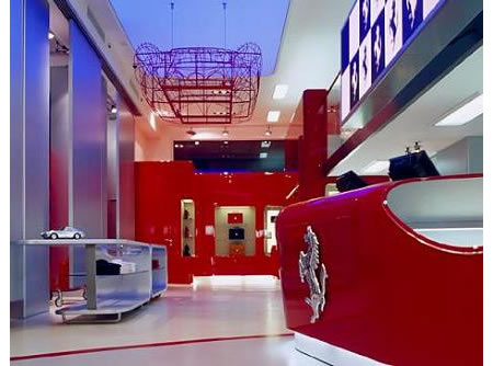 Магазин на Ferrari отвори врати в Лондон