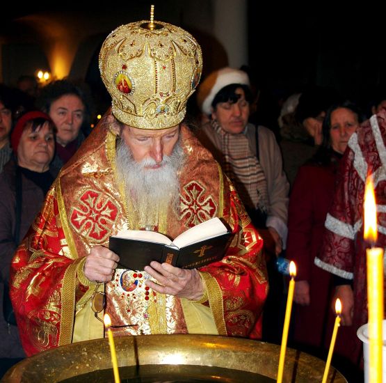Свещеник поиска анатема за Даниел Вълчев