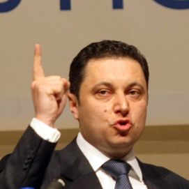 Яне Янев готов да управлява с ГЕРБ