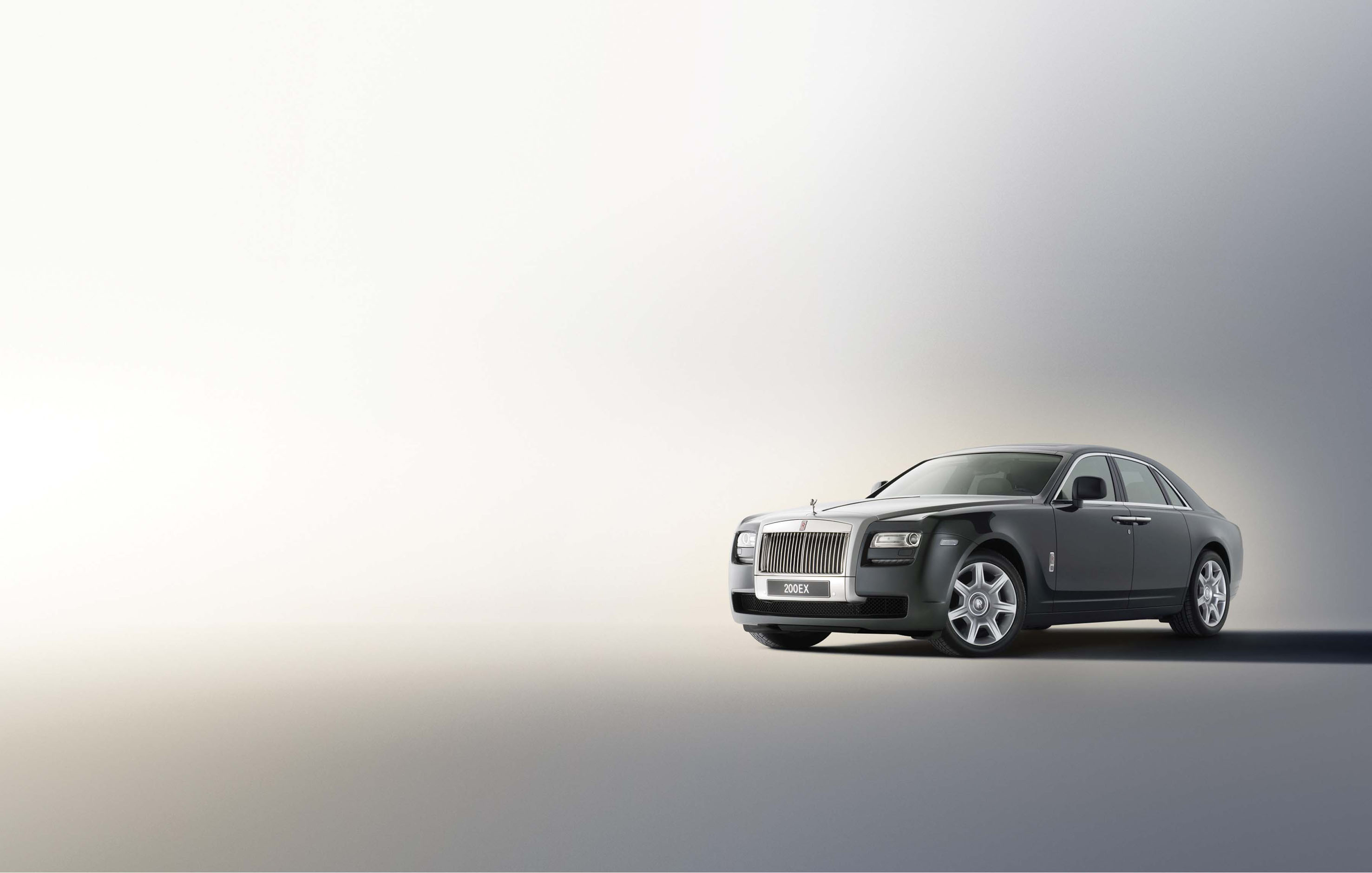Новият Rolls-Royce ще се казва Ghost