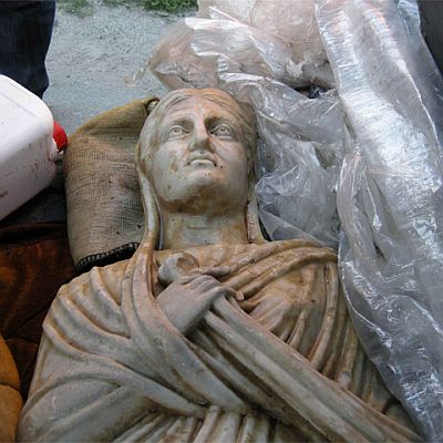 Хванаха иманяри със статуя за стотици хиляди евро