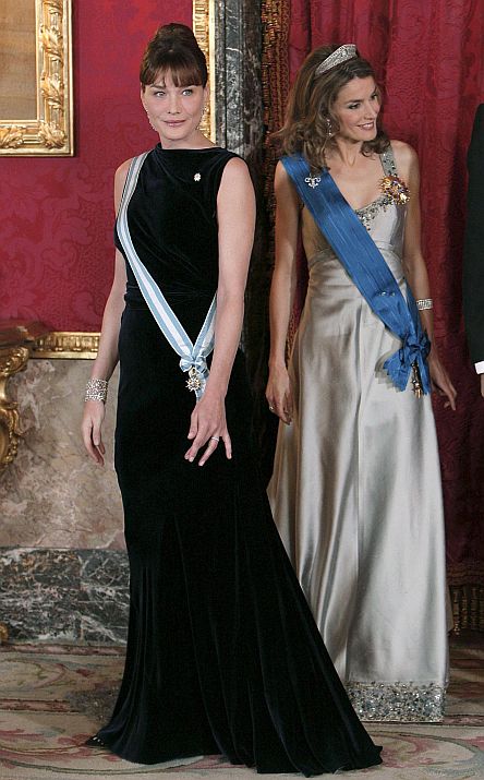 Карла Бруни и съпругата на принц Филип - Летисия