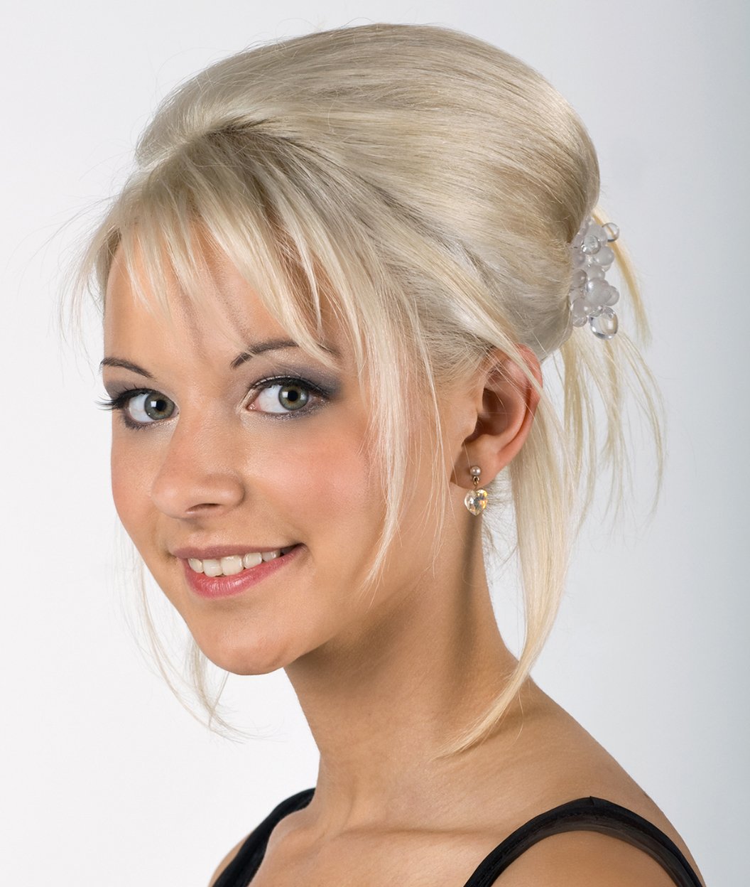 Стартира гласуването за Най-красива абитуриентка!