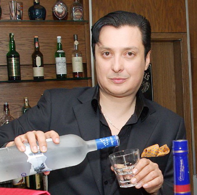 Васил Петров отпразнува 45-ти рожден ден