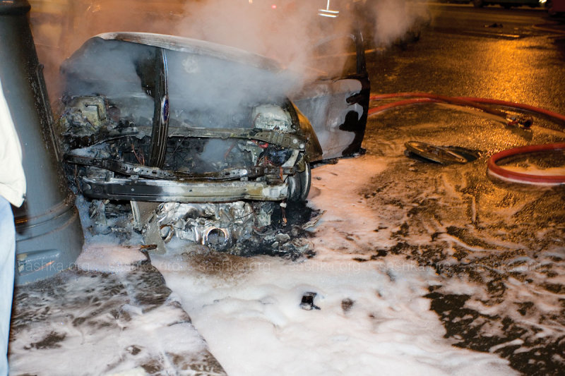 Lambo прави верижна катастрофа заради секс