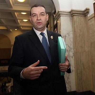 Няма да има дело по жалбата на изгонен седесар