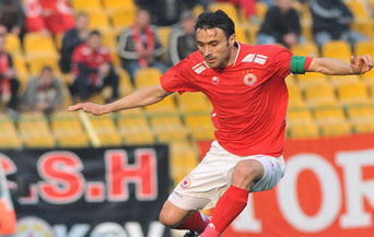 Тодор Янчев се връща на титулярната си позиция като полузащитник в състава на ЦСКА