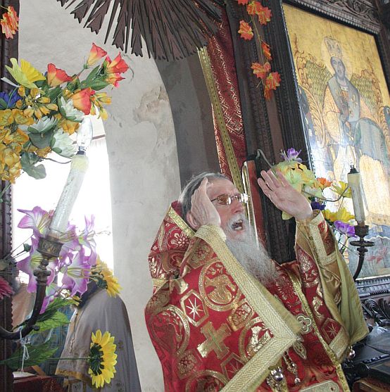 Бургаски храм посреща чудотворна икона и мощи